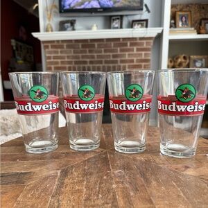 Libbey Budweiser Retro Pint Glasses-Set of 4
